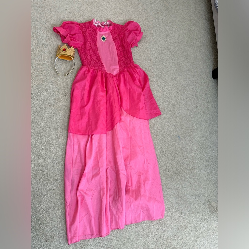 Halloween Princess Peach costume adult size small women